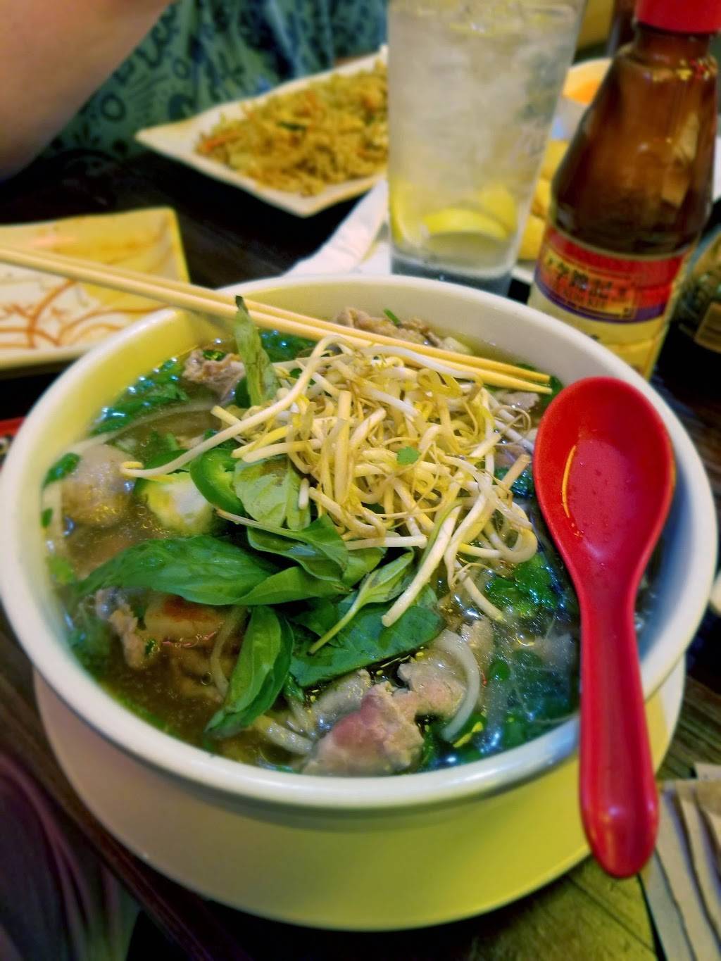 Monsoon Noodle House | restaurant | 129 W Main St, Spartanburg, SC 29306, USA | 8645820618 OR +1 864-582-0618