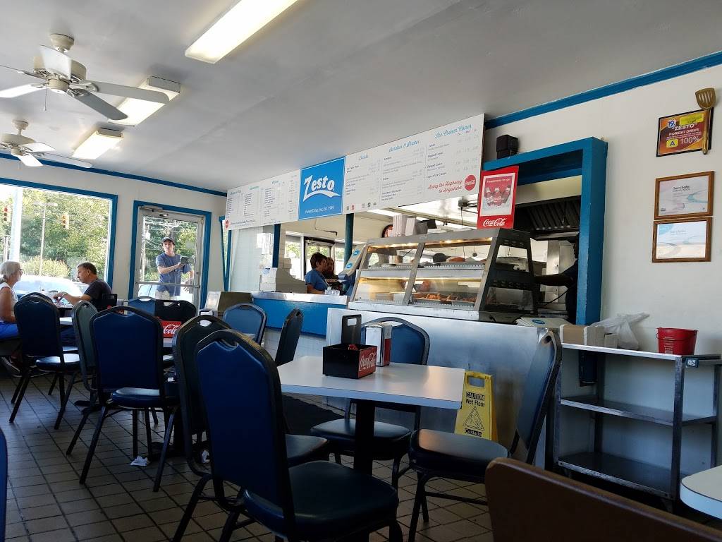 Zesto Drive-In | restaurant | 3239 Forest Dr, Columbia, SC 29204, USA | 8037824454 OR +1 803-782-4454