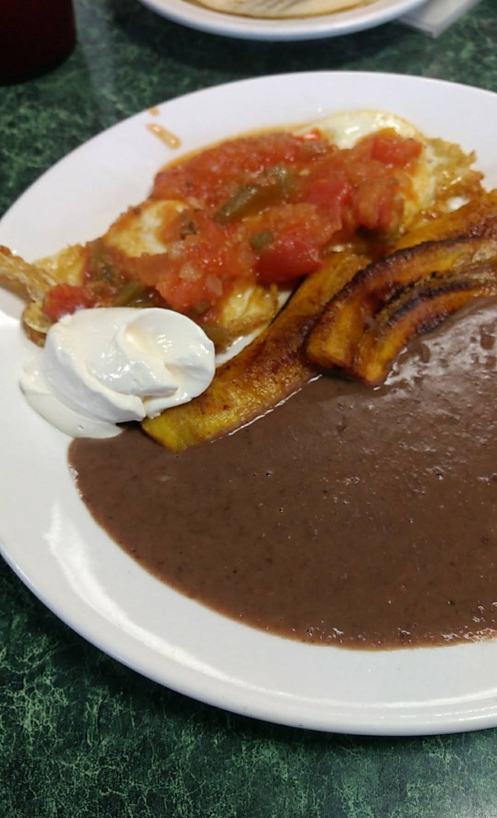 Puerto La Union Coastal Kitchen | restaurant | 12028 Hempstead Rd, Houston, TX 77092, USA | 8329258622 OR +1 832-925-8622