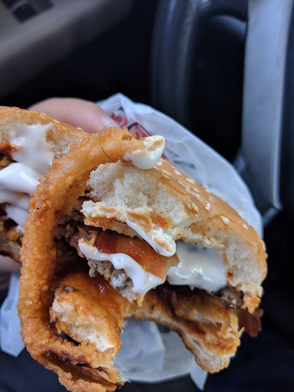 Carls Jr. | restaurant | 15226 Rosecrans Ave, La Mirada, CA 90638, USA | 7145233373 OR +1 714-523-3373