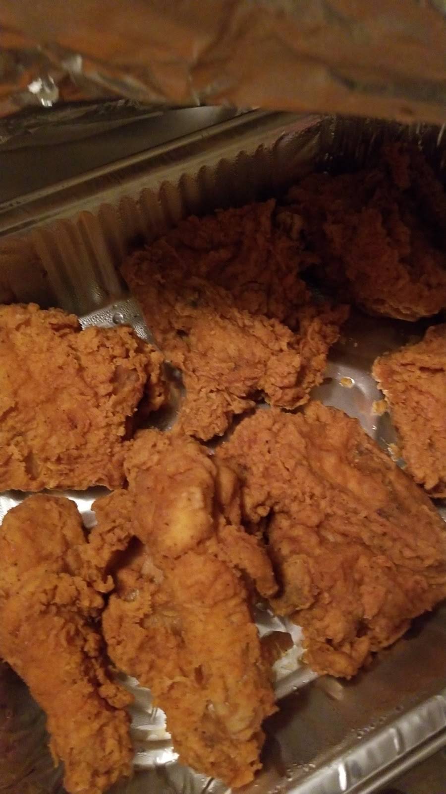 Krispy Krunchy Chicken | restaurant | 715 N Main St, Suffolk, VA 23434, USA | 7579341304 OR +1 757-934-1304