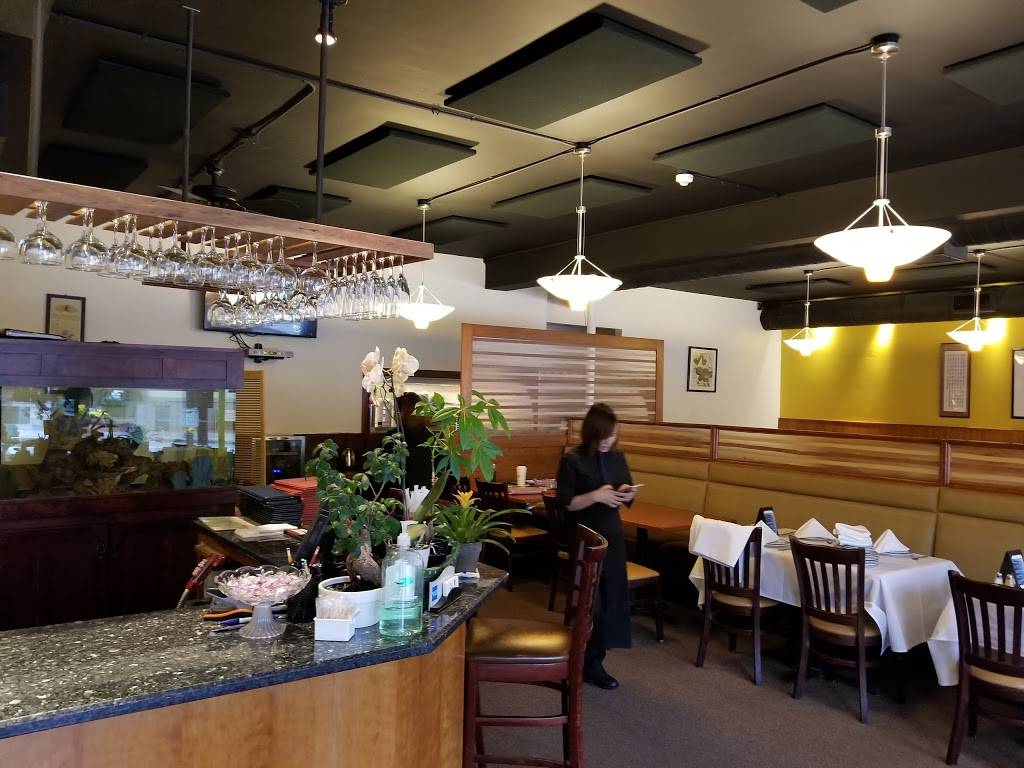 CK Shanghai | restaurant | 15 Washington St, Wellesley, MA 02481, USA | 7812377500 OR +1 781-237-7500