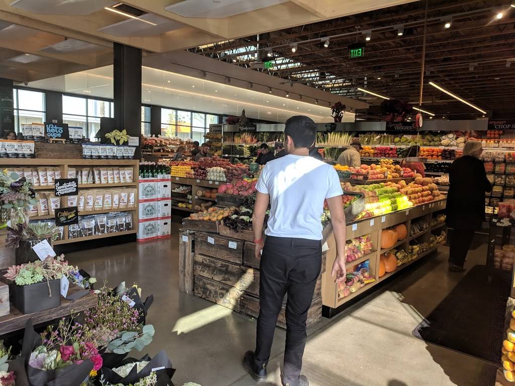 Erewhon Market | cafe | 2800 Wilshire Blvd, Santa Monica, CA 90403, USA | 4244338111 OR +1 424-433-8111