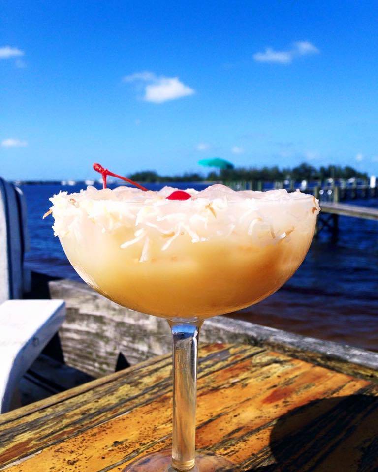 Sandbar Beach Club | restaurant | 1606 Indian River Dr, Sebastian, FL 32958, USA | 7725894345 OR +1 772-589-4345