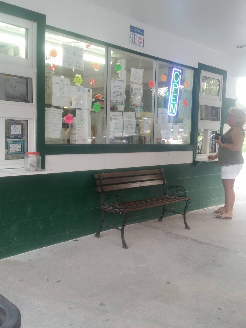 Original Green Acres Dairy Bar | restaurant | 7093 Rosedale Rd, Terre Haute, IN 47805, USA | 8124663711 OR +1 812-466-3711