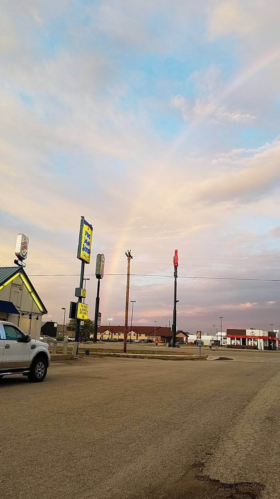 Long John Silvers | restaurant | 1309 N Keller Dr, Effingham, IL 62401, USA | 2173477553 OR +1 217-347-7553