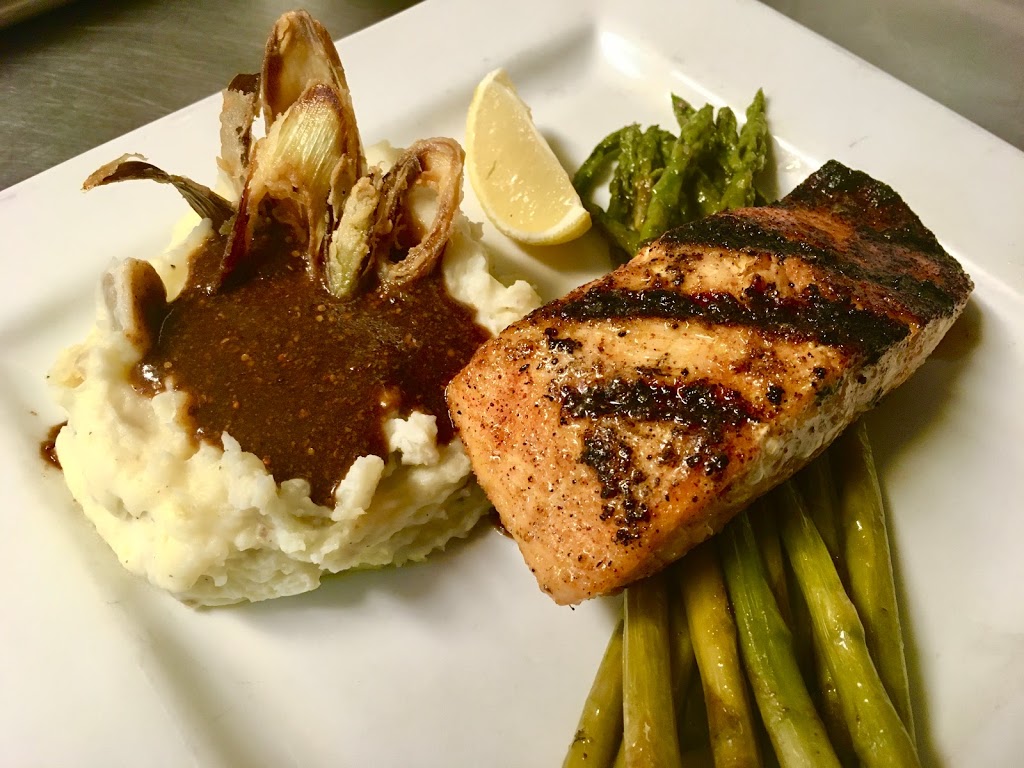 Thirsty Buffalo | night club | 555 Elmwood Ave, Buffalo, NY 14222, USA | 7168780344 OR +1 716-878-0344