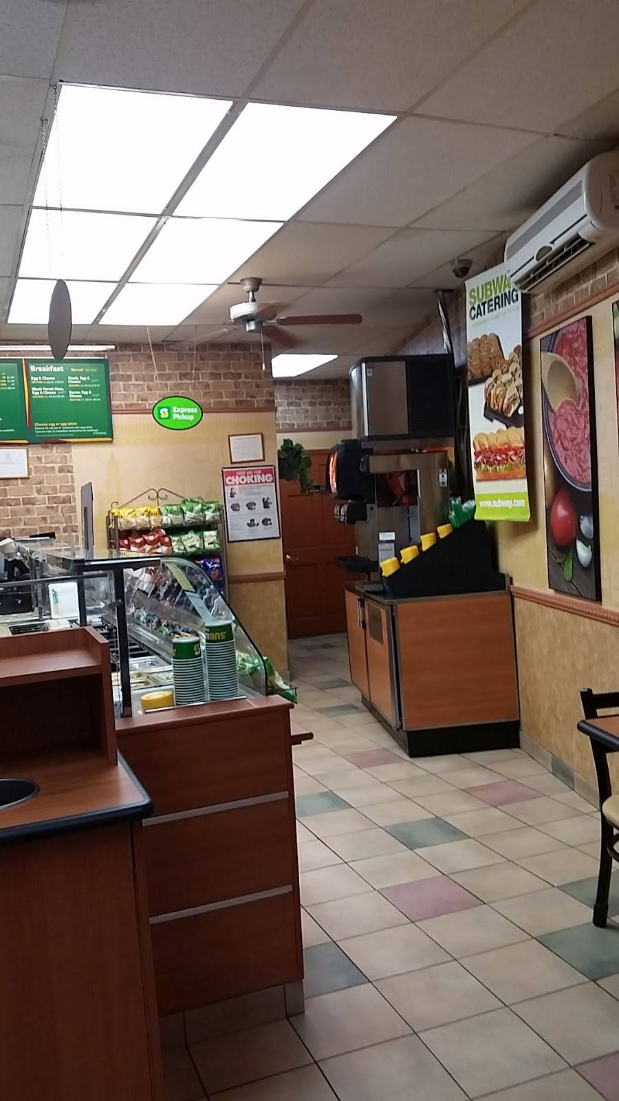 Subway Restaurants | restaurant | 56 Main St, Kings Park, NY 11754, USA | 6312690832 OR +1 631-269-0832