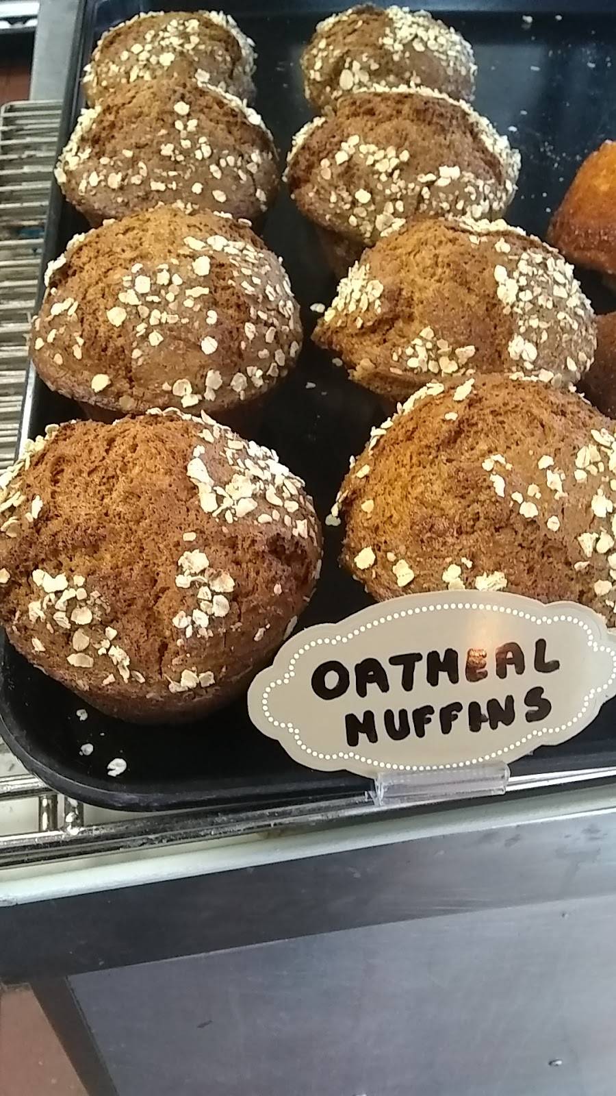 Yum Yum Donuts | cafe | 6411 E Spring St, Long Beach, CA 90808, USA | 5624259468 OR +1 562-425-9468