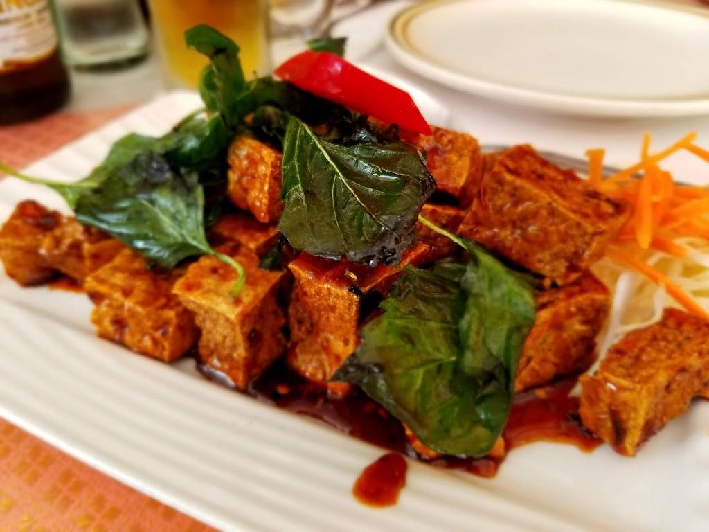 Ploy II Thai Cuisine | restaurant | 1770 Haight St, San Francisco, CA 94117, USA | 4153879224 OR +1 415-387-9224