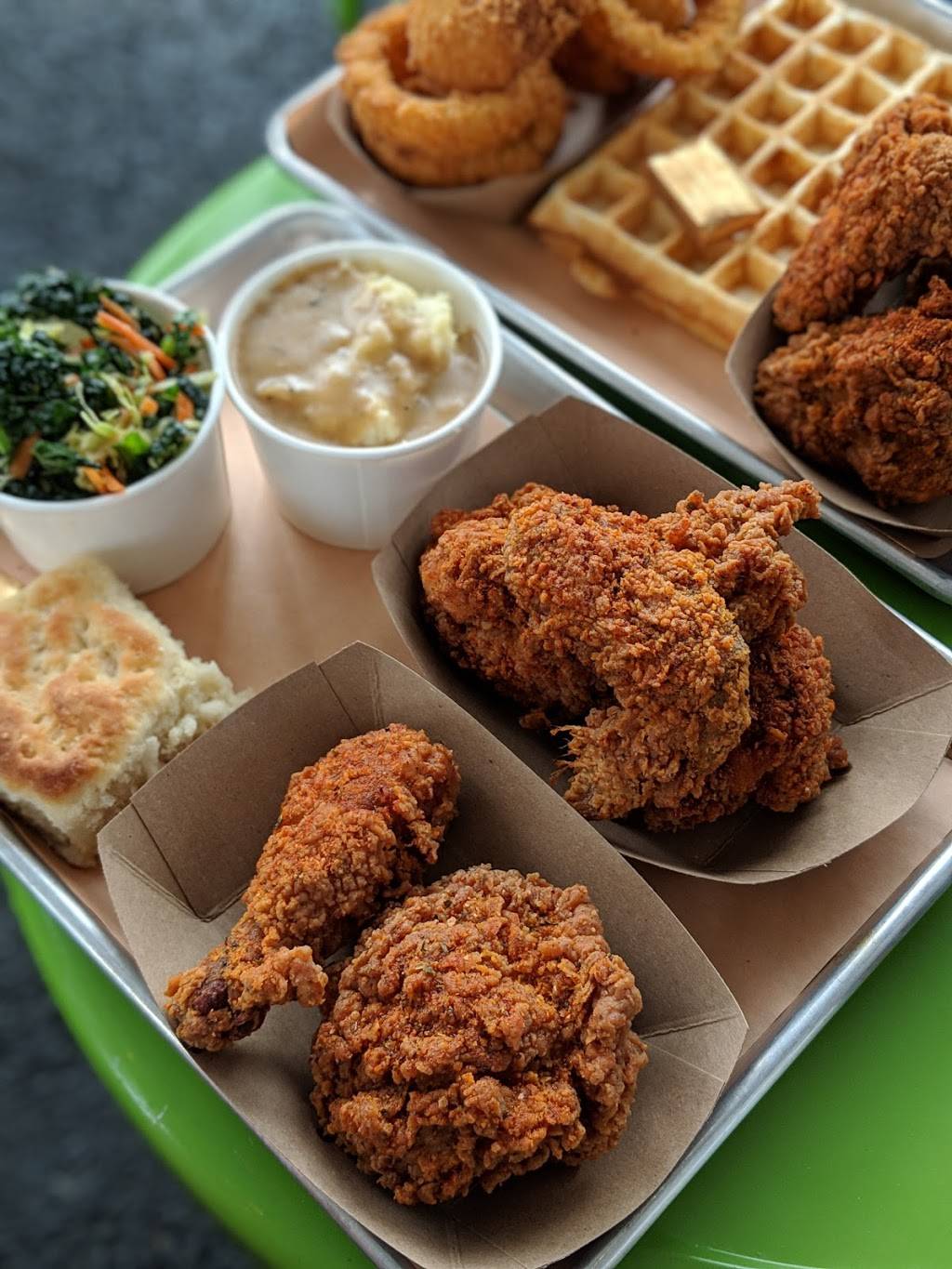 Boxcar Fried Chicken and Biscuits | restaurant | 2698 Fremont Dr, Sonoma, CA 95476, USA | 7079387370 OR +1 707-938-7370