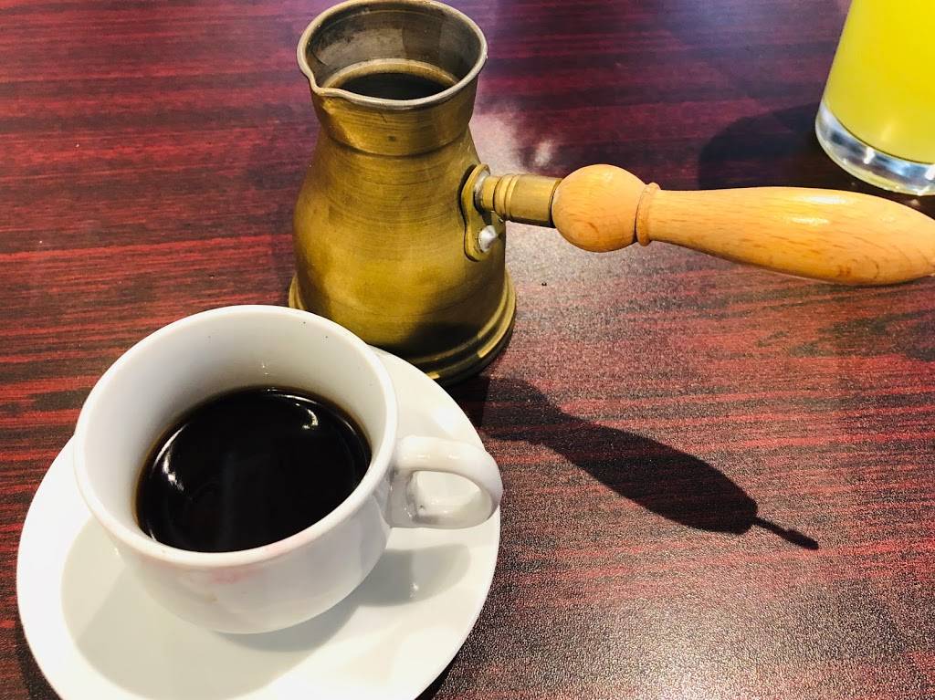 Aladdin Cafe | restaurant | 3903 Wyoming St, Kansas City, MO 64111, USA | 8165315982 OR +1 816-531-5982