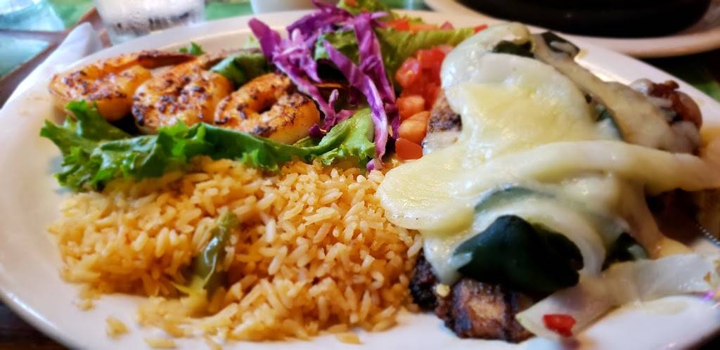 Betos Mexican Restaurant and Catering | restaurant | 2530 I-20 Frontage Rd, Grand Prairie, TX 75052, USA | 9726601289 OR +1 972-660-1289