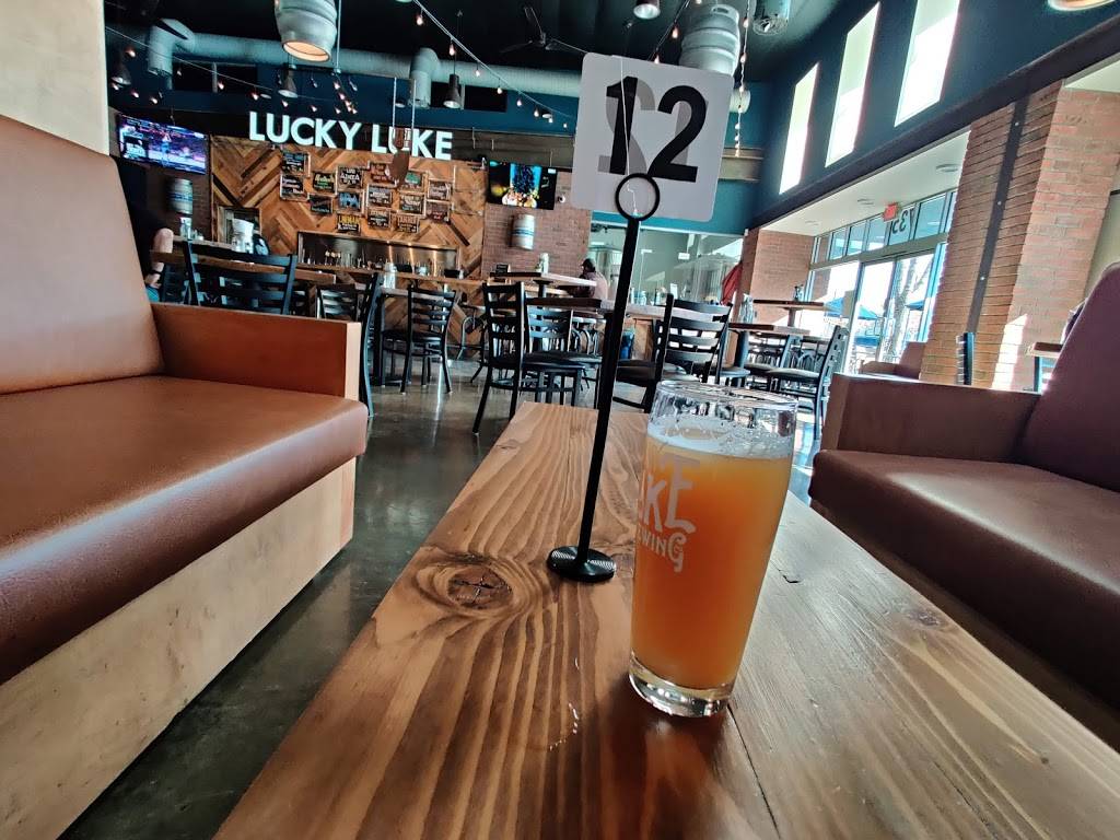Lucky Luke Brewpub | restaurant | 735 W Lancaster Blvd, Lancaster, CA 93534, USA | 6615223775 OR +1 661-522-3775
