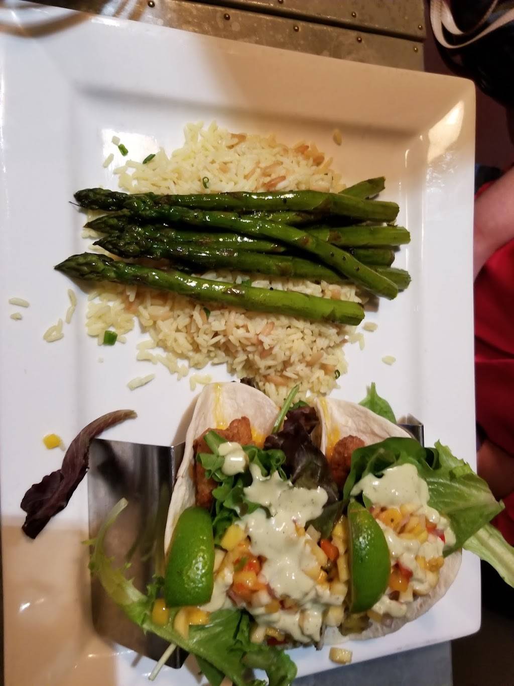 The Range Bar & Grille | restaurant | 306 Whiting St, Hingham, MA 02043, USA | 7818753382 OR +1 781-875-3382