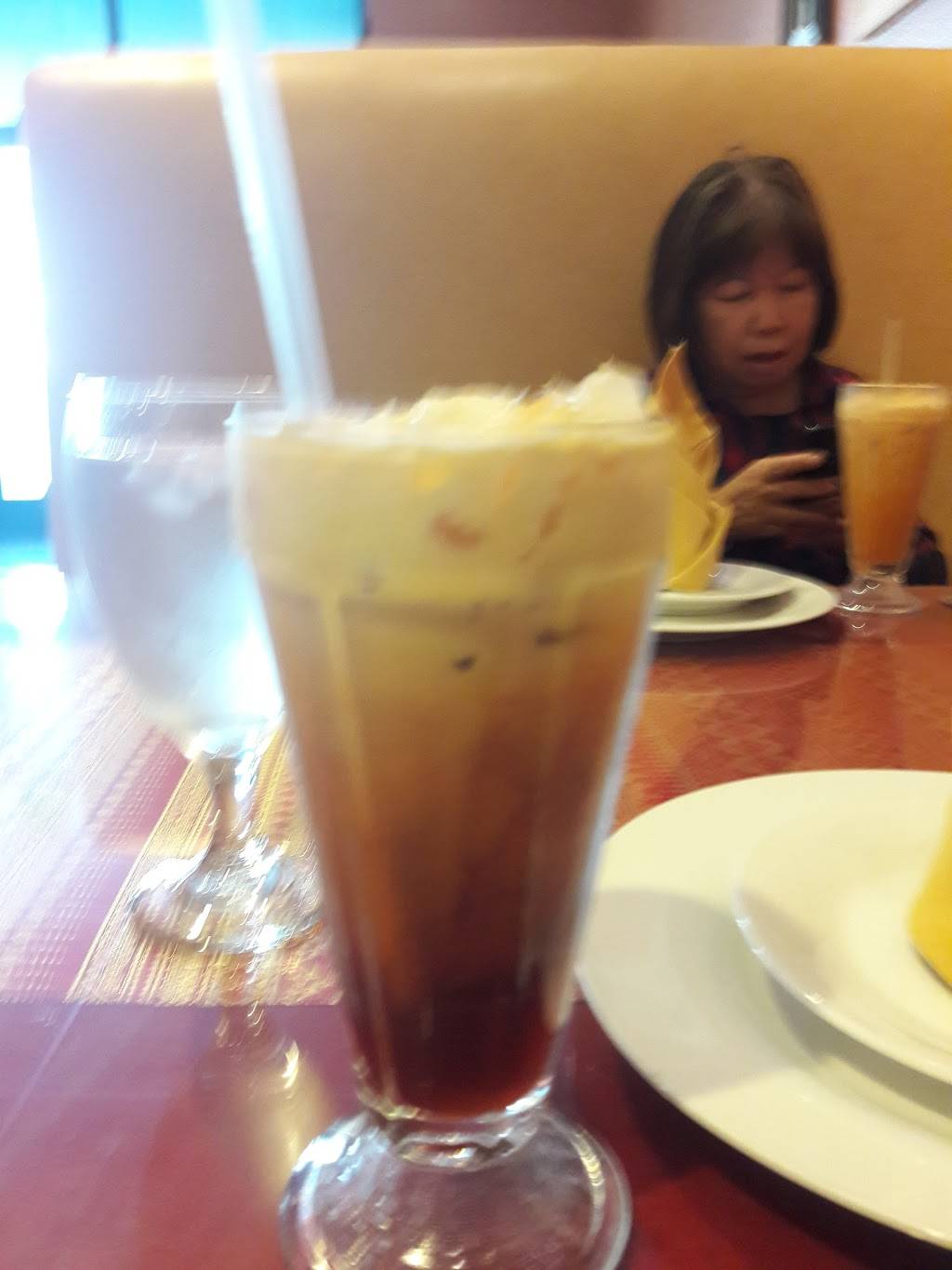 Mea kwan Thai Cuisine | restaurant | 230 Proctor Valley Rd, Chula Vista, CA 91914, USA | 6193974584 OR +1 619-397-4584