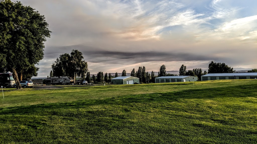 Sage Hills Golf Club & RV Resort | restaurant | 10400 Sagehill Rd SE, Warden, WA 98857, USA | 5093492603 OR +1 509-349-2603