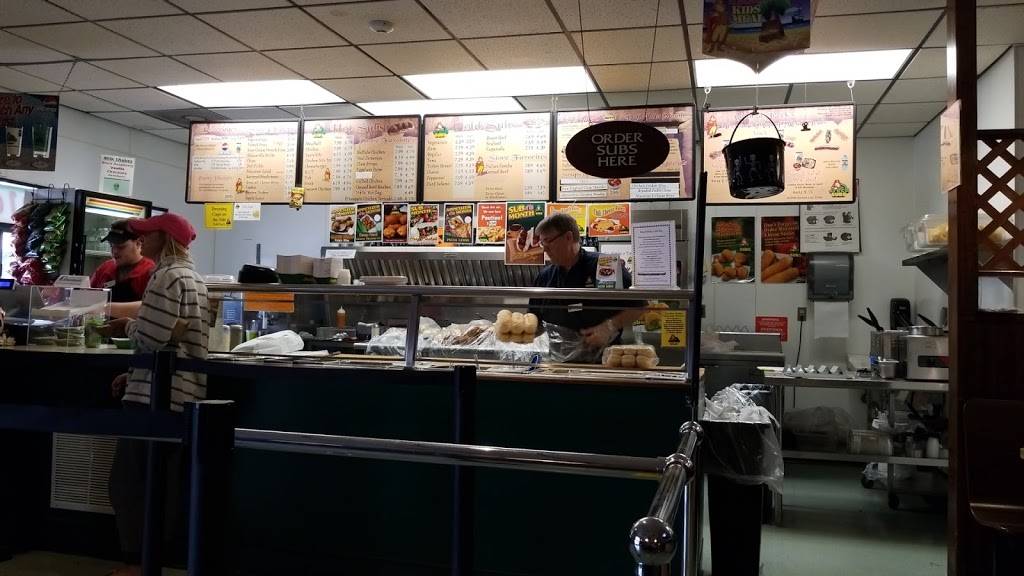 Jreck Subs | meal takeaway | 29 Market St, Alexandria Bay, NY 13607, USA | 3154823403 OR +1 315-482-3403