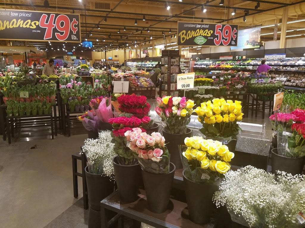 The Burger Bar by Wegmans | restaurant | 2000 Crossings Blvd, Lancaster, PA 17601, USA | 7173589465 OR +1 717-358-9465