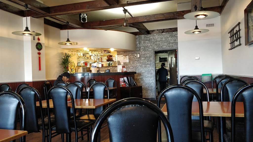 Wongs Asian Cuisine | restaurant | 2173 Lawrence Ave E, Scarborough, ON M1P 2P5, Canada | 4162850289 OR +1 416-285-0289