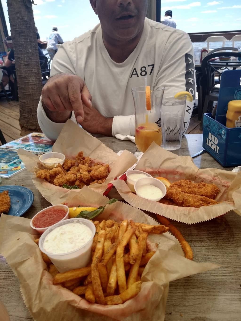 Squid Lips | restaurant | 2200 S Orlando Ave, Cocoa Beach, FL 32931, USA | 3217831350 OR +1 321-783-1350