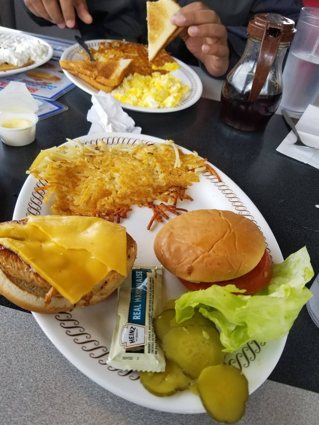 Waffle House | meal takeaway | 430 Racetrack Rd, Washington, PA 15301, USA | 7247453542 OR +1 724-745-3542