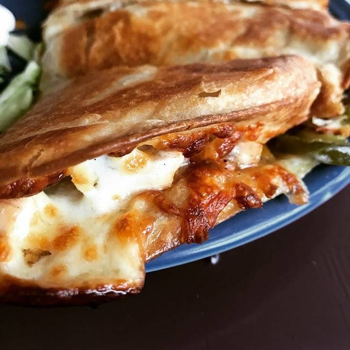 Mikey Bs | restaurant | 989 Victoria St, New Bedford, MA 02745, USA | 5089850002 OR +1 508-985-0002