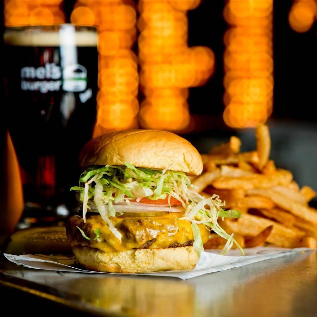 Mels Burger Bar | restaurant | 2850 Broadway, New York, NY 10025, USA | 2128657100 OR +1 212-865-7100