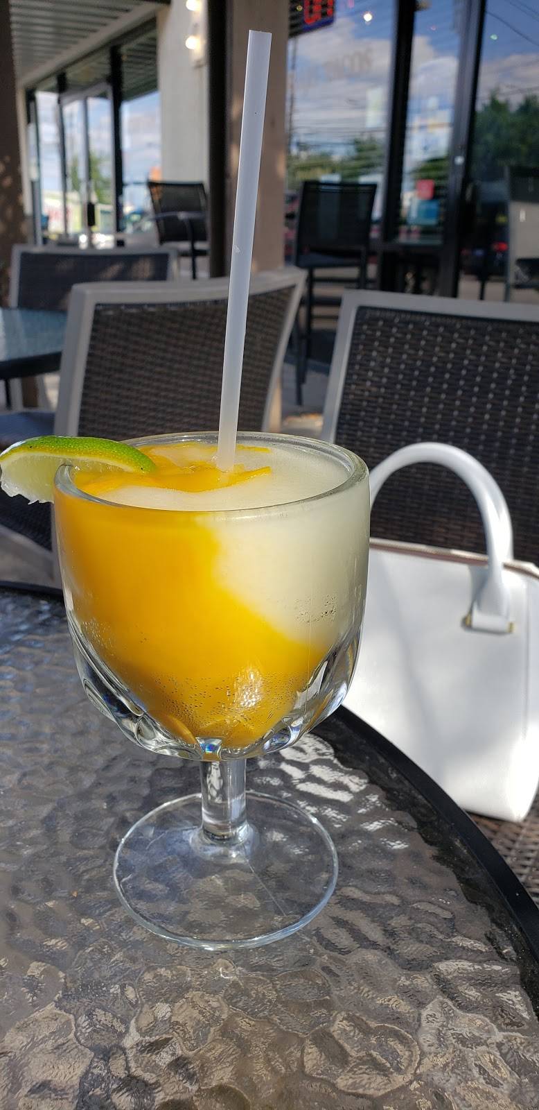 Berryhill Baja Grill | restaurant | 5110 Buffalo Speedway Suite C, Houston, TX 77005, USA | 7136678226 OR +1 713-667-8226