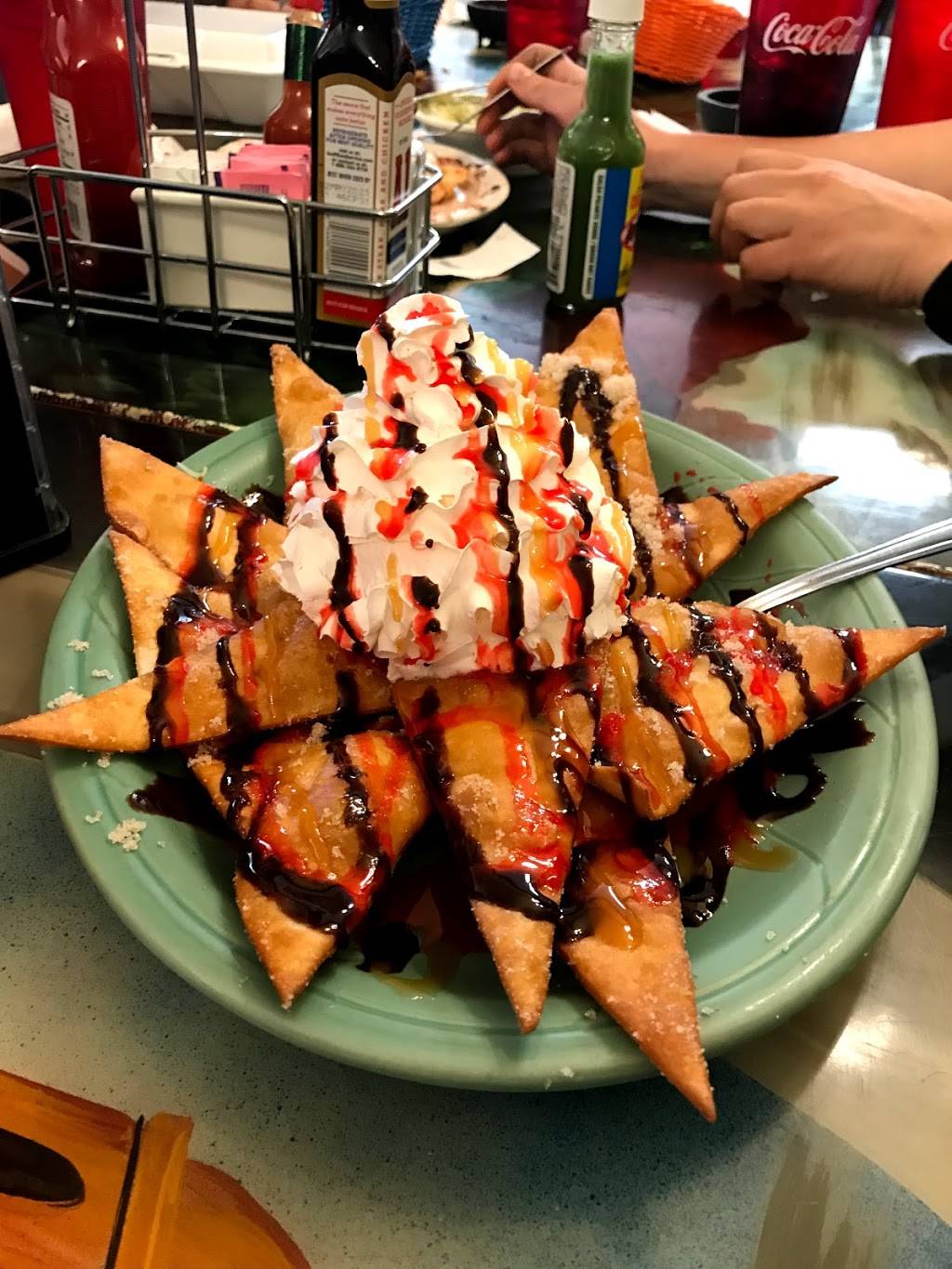 Los Two Brothers | restaurant | 146 Main St, Beattyville, KY 41311, USA | 6062088002 OR +1 606-208-8002