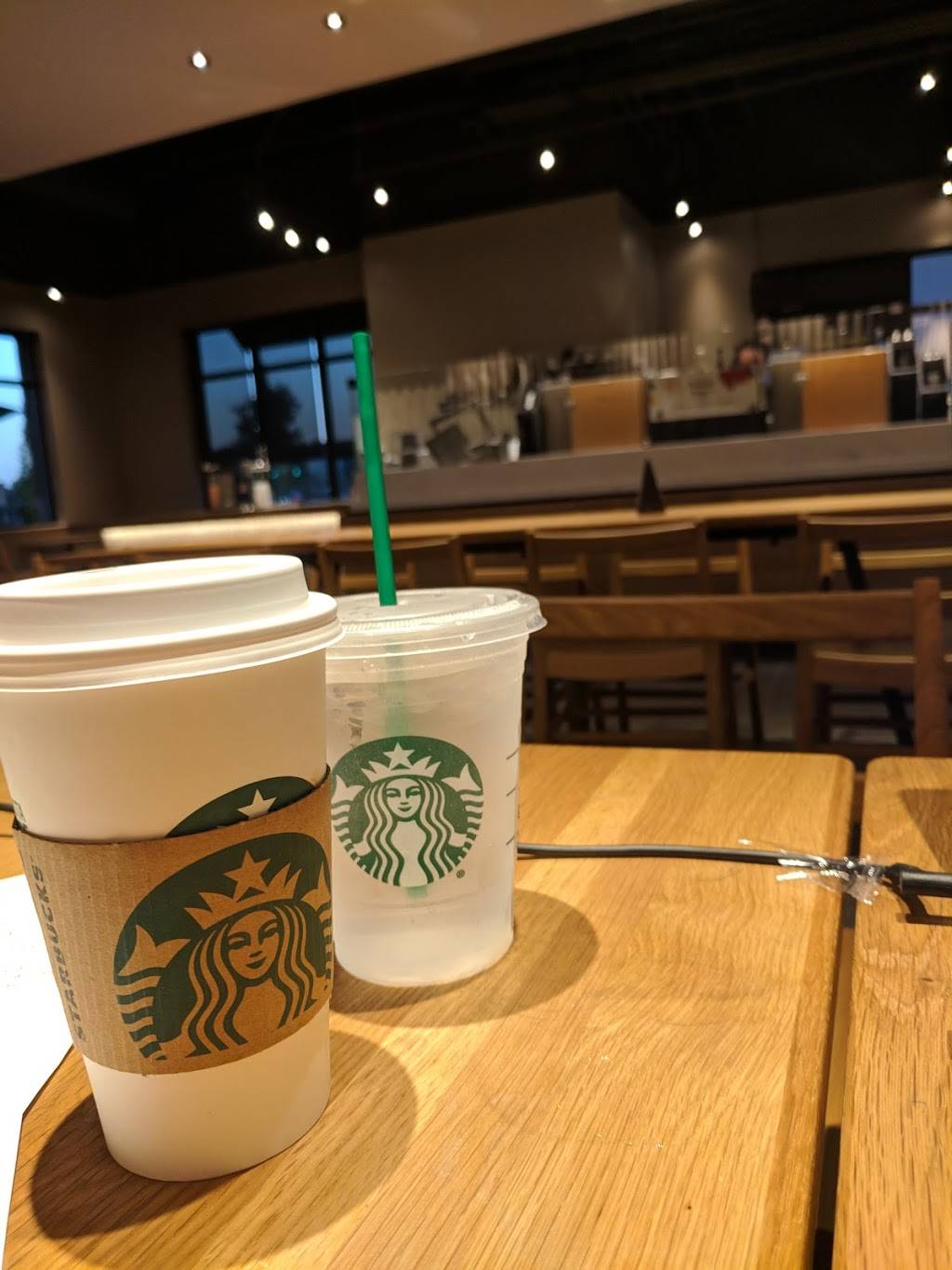 Starbucks | cafe | 501 W Dussel Dr A, Maumee, OH 43537, USA | 4194605126 OR +1 419-460-5126