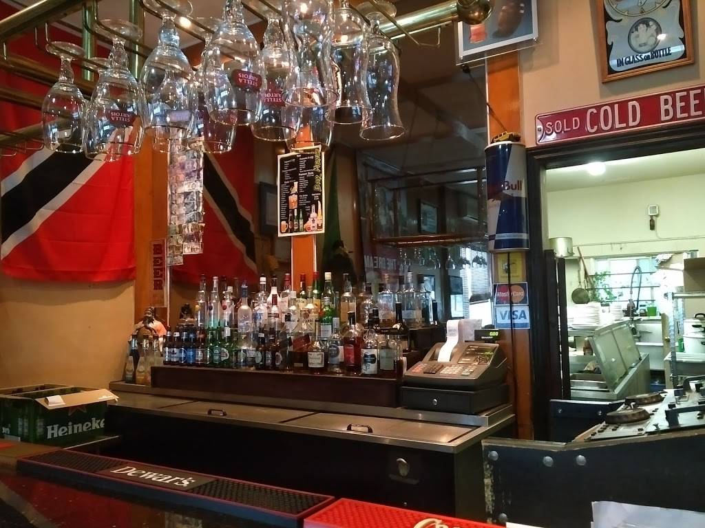 Supreme Restaurant & Bar | restaurant | 1249 Ellesmere Rd, Scarborough, ON M1P 2X4, Canada | 6473508832 OR +1 647-350-8832