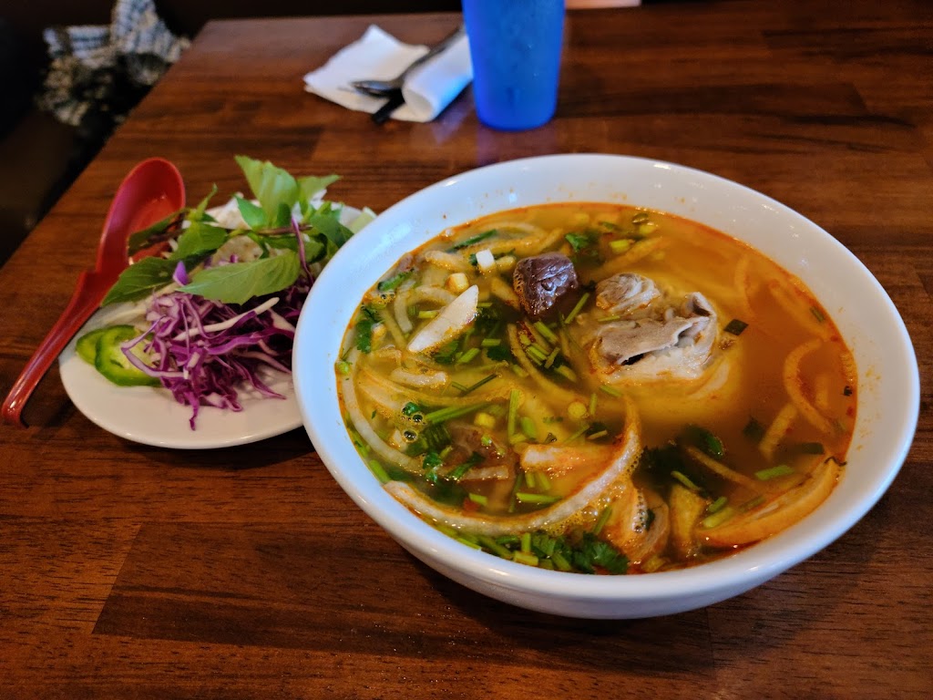 Hello Vietnam! Restaurant | restaurant | 2200 Veirs Mill Rd, Rockville, MD 20851, USA | 3016379532 OR +1 301-637-9532