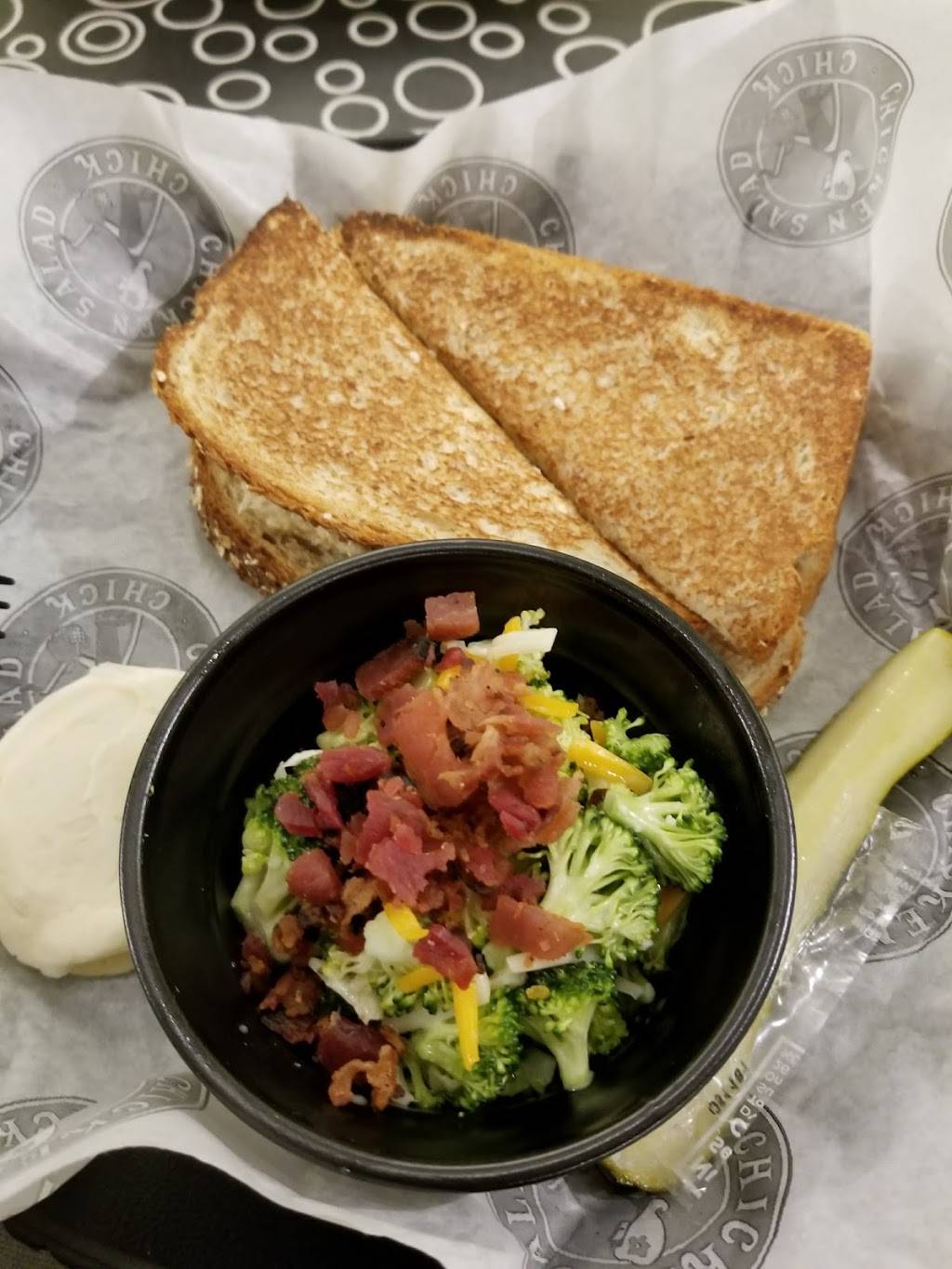 Chicken Salad Chick | restaurant | 5709 Calhoun Memorial Hwy, Easley, SC 29640, USA | 8643193056 OR +1 864-319-3056