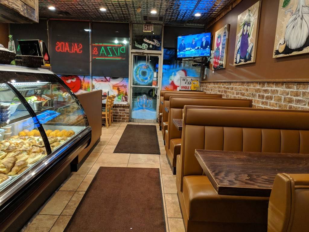 Tomato & Basil Pizzeria | restaurant | 1692 Merrick Rd, Merrick, NY 11566, USA | 5163779500 OR +1 516-377-9500