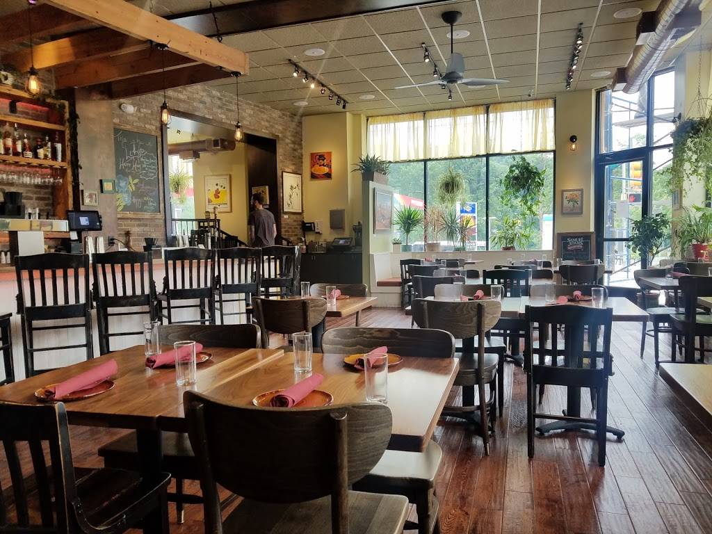 LeBus East Falls | restaurant | 4201 Ridge Ave, Philadelphia, PA 19129, USA | 4842552100 OR +1 484-255-2100