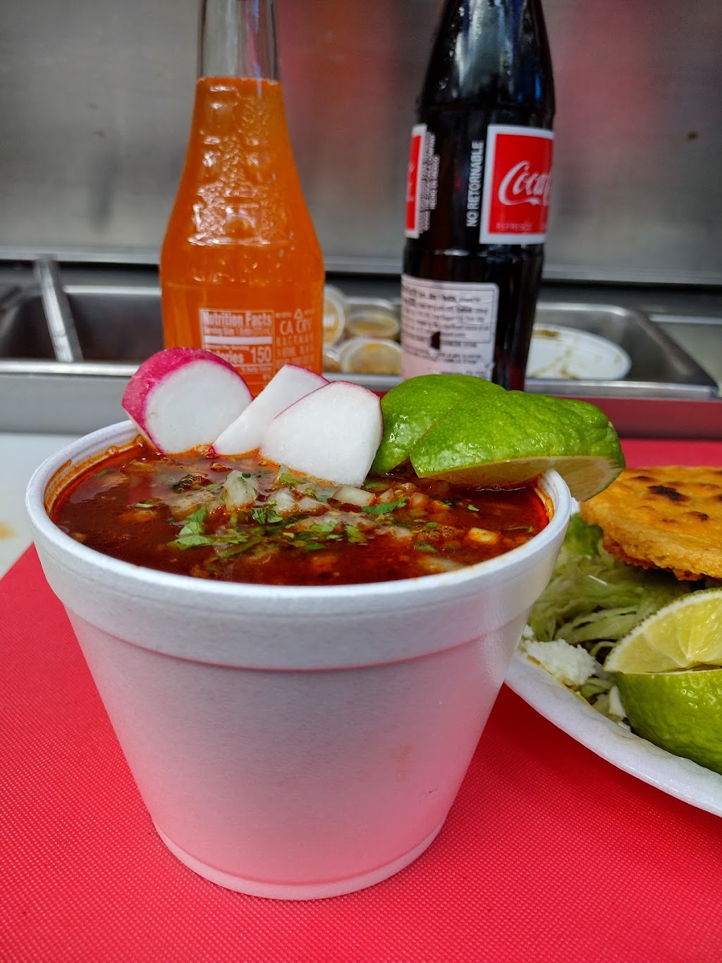 Birrieria Las Gemelas | restaurant | 6555 Foothill Blvd, Tujunga, CA 91042, USA | 8189229466 OR +1 818-922-9466