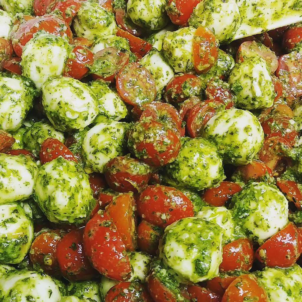 Bodega | meal takeaway | 11 W High St, Oxford, OH 45056, USA | 5135231338 OR +1 513-523-1338