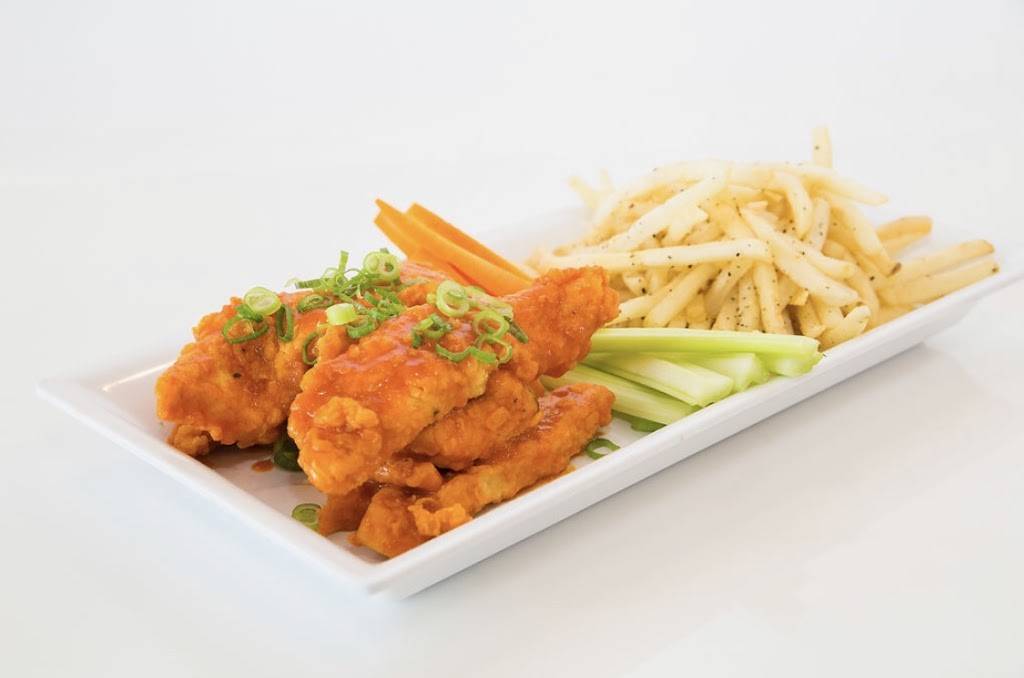 The Blazzin’ Buffalo - Wings & Tenders | restaurant | 120 W Washington St suite b, San Diego, CA 92103, USA | 6195429848 OR +1 619-542-9848