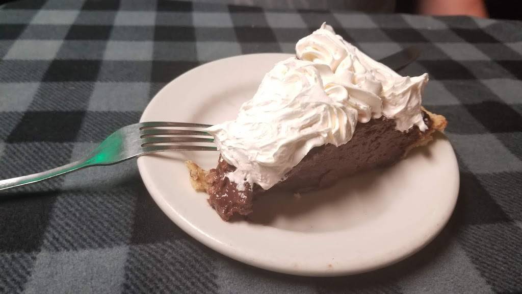 Marilynns Place | restaurant | 1216 Laing St, Osage City, KS 66523, USA | 7855283769 OR +1 785-528-3769