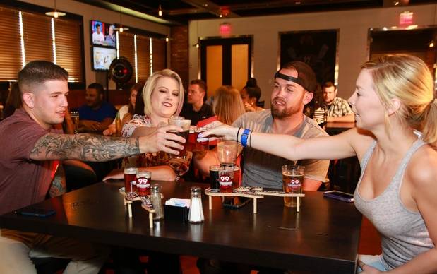 99 Hops House - St. Louis | restaurant | 777 Casino Center Dr, Maryland Heights, MO 63043, USA | 8557854263 OR +1 855-785-4263