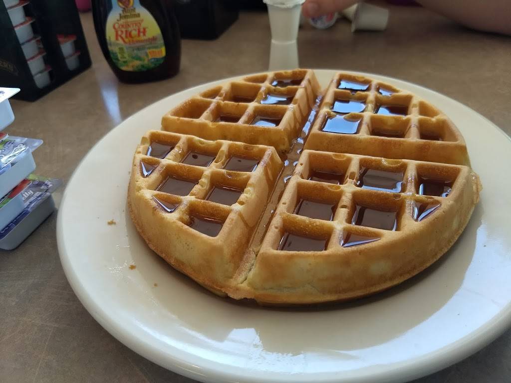 Parkway House Family Restaurant | restaurant | 3770 Concord Pkwy S, Concord, NC 28027, USA | 7047883002 OR +1 704-788-3002