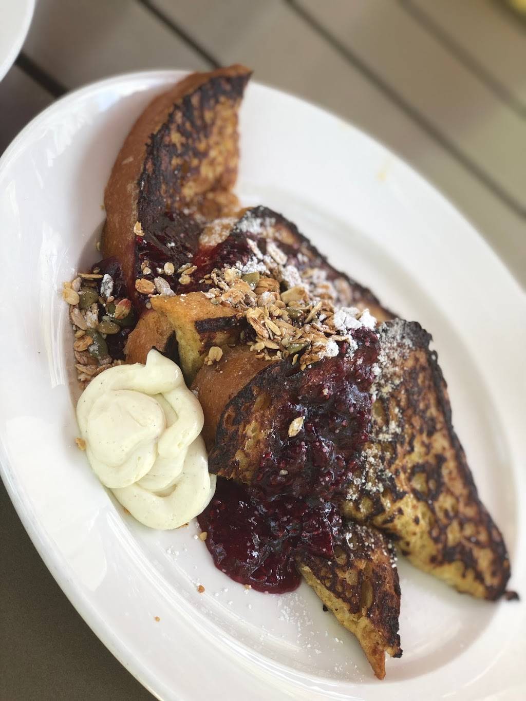 Hamiltons Kitchen | restaurant | 300 E New England Ave, Winter Park, FL 32789, USA | 4079988089 OR +1 407-998-8089