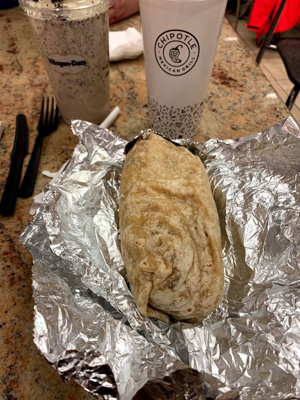 Chipotle Mexican Grill | restaurant | 160 N Gulph Rd Ste 1049, King of Prussia, PA 19406, USA | 4848010673 OR +1 484-801-0673