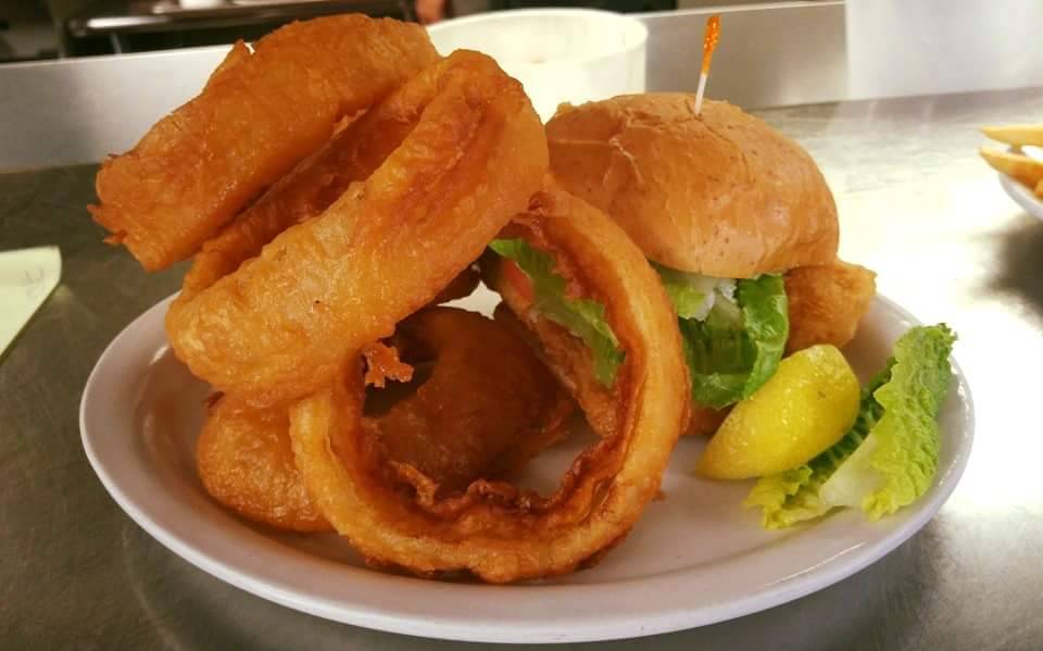 Linwood Corners Cafe | restaurant | 44 N Huron Rd, Linwood, MI 48634, USA | 9896975141 OR +1 989-697-5141