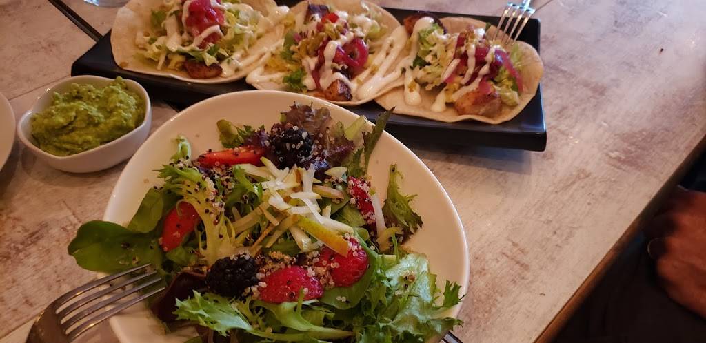 El Camino (The EL.) | restaurant | 74 King St W, Cobourg, ON K9A 2M3, Canada | 2892522282 OR +1 289-252-2282