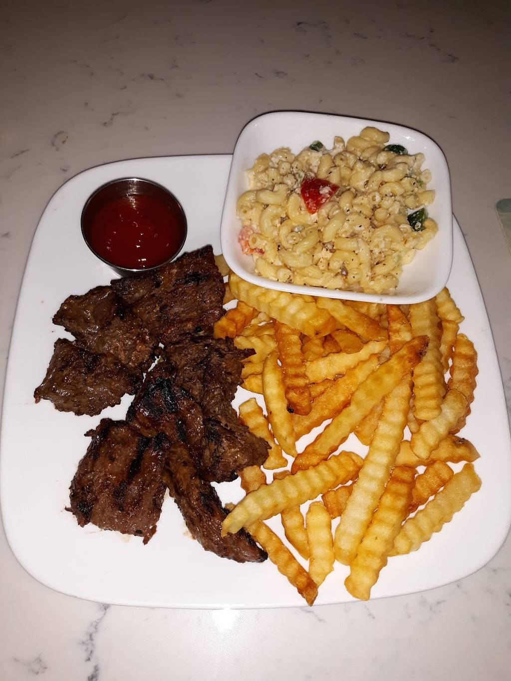 Blend | restaurant | 1310 Dorchester Ave, Dorchester, MA 02122, USA | 6172658846 OR +1 617-265-8846