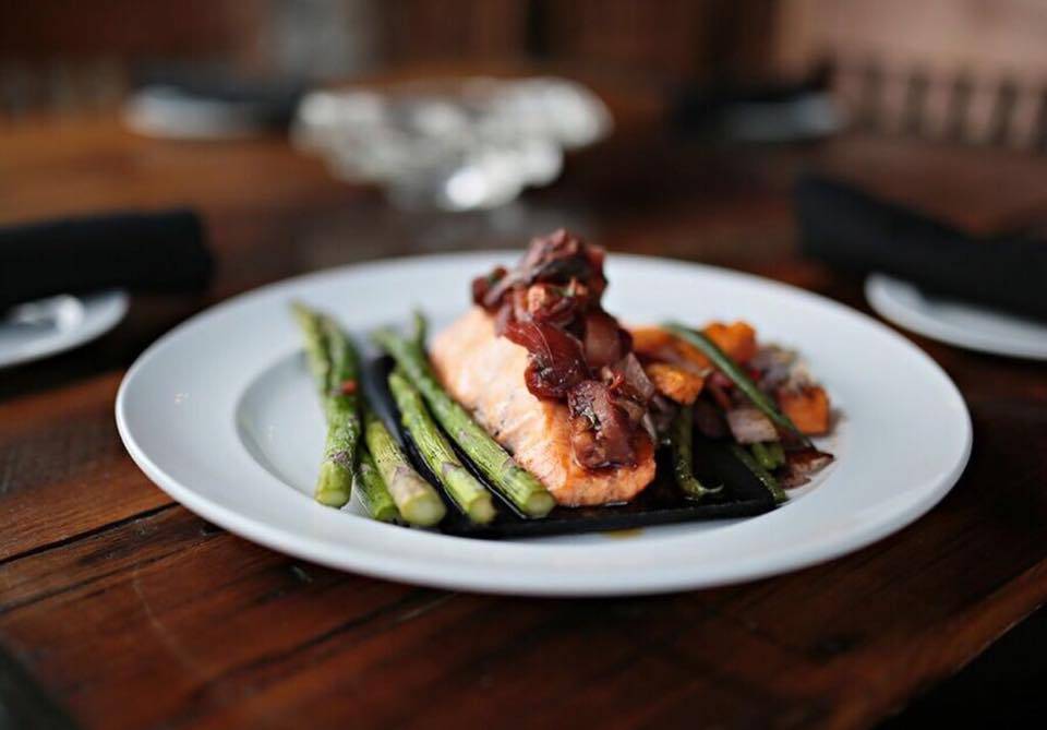 Burntwood Tavern Orlando | restaurant | 5078 Dr Phillips Blvd, Orlando, FL 32819, USA | 4077769991 OR +1 407-776-9991