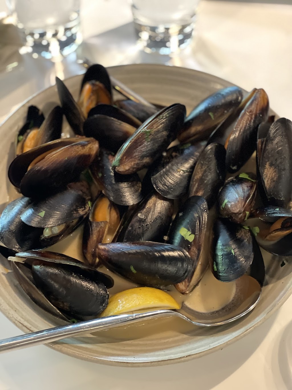 The Deck | restaurant | 505 Lincoln Ave, Napa, CA 94558, USA | 7076992281 OR +1 707-699-2281