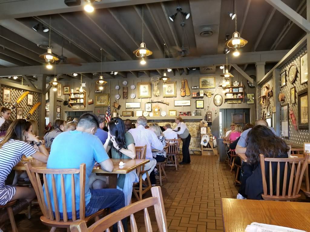 Cracker Barrel Old Country Store | restaurant | 13833 W Hillsborough Ave, Tampa, FL 33635, USA | 8138554200 OR +1 813-855-4200